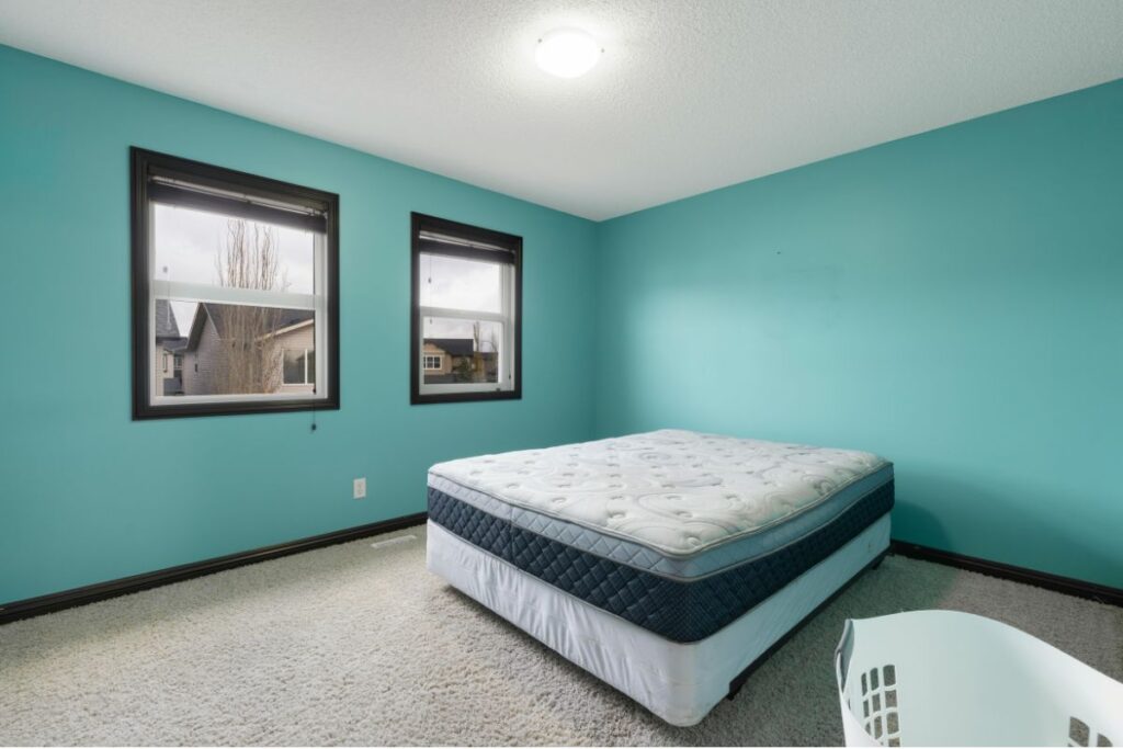 The Most Comfortable Beds at Raymour & Flanigan: Top 5 Picks for 2025